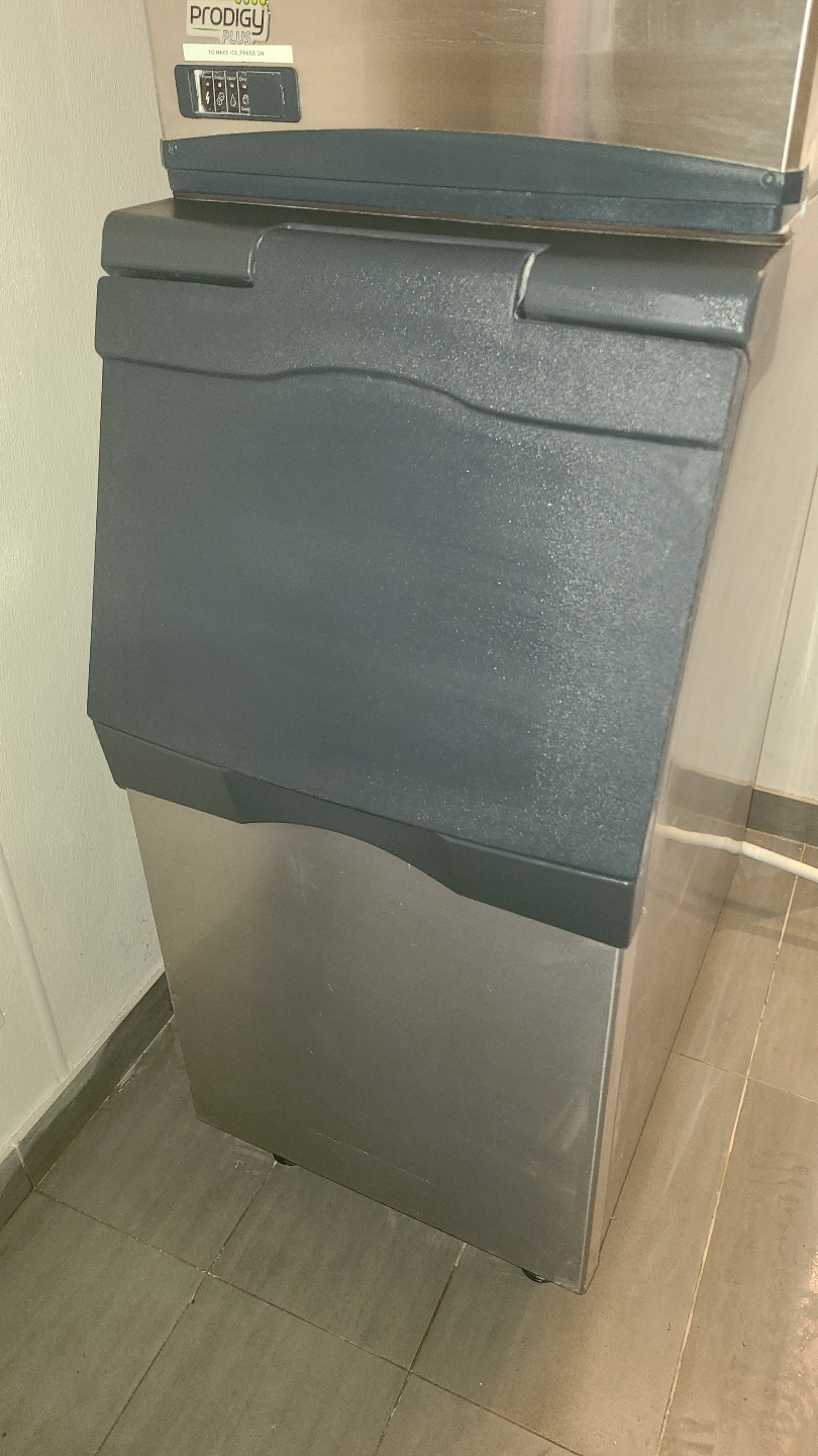 Scotsman Prodigy Ice Maker CO522MA-1 and Ice Bin B322S - photo 2