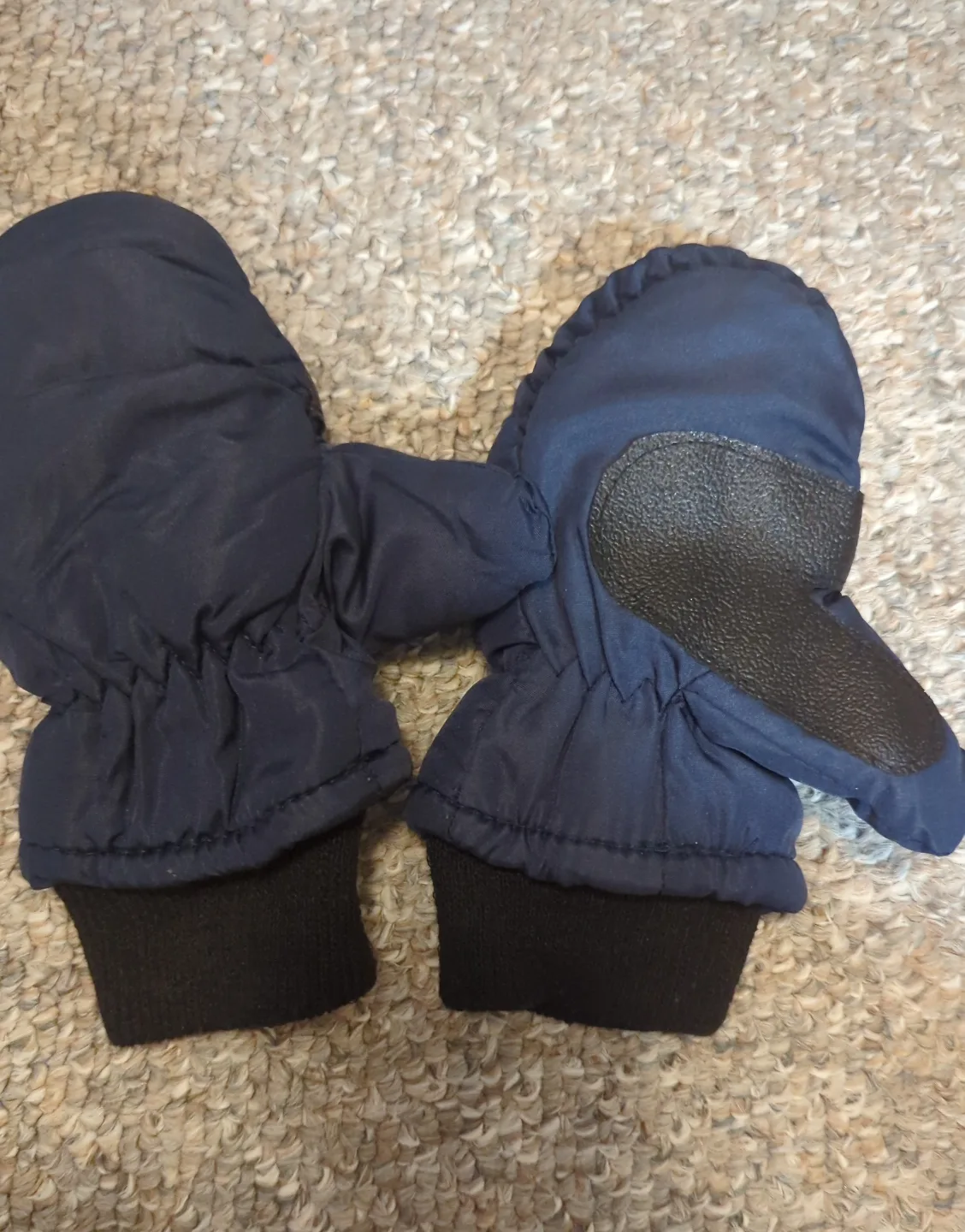 6-9 months Baby Boy Warm Hoodie, Pants & Hat Set image indicator(4)