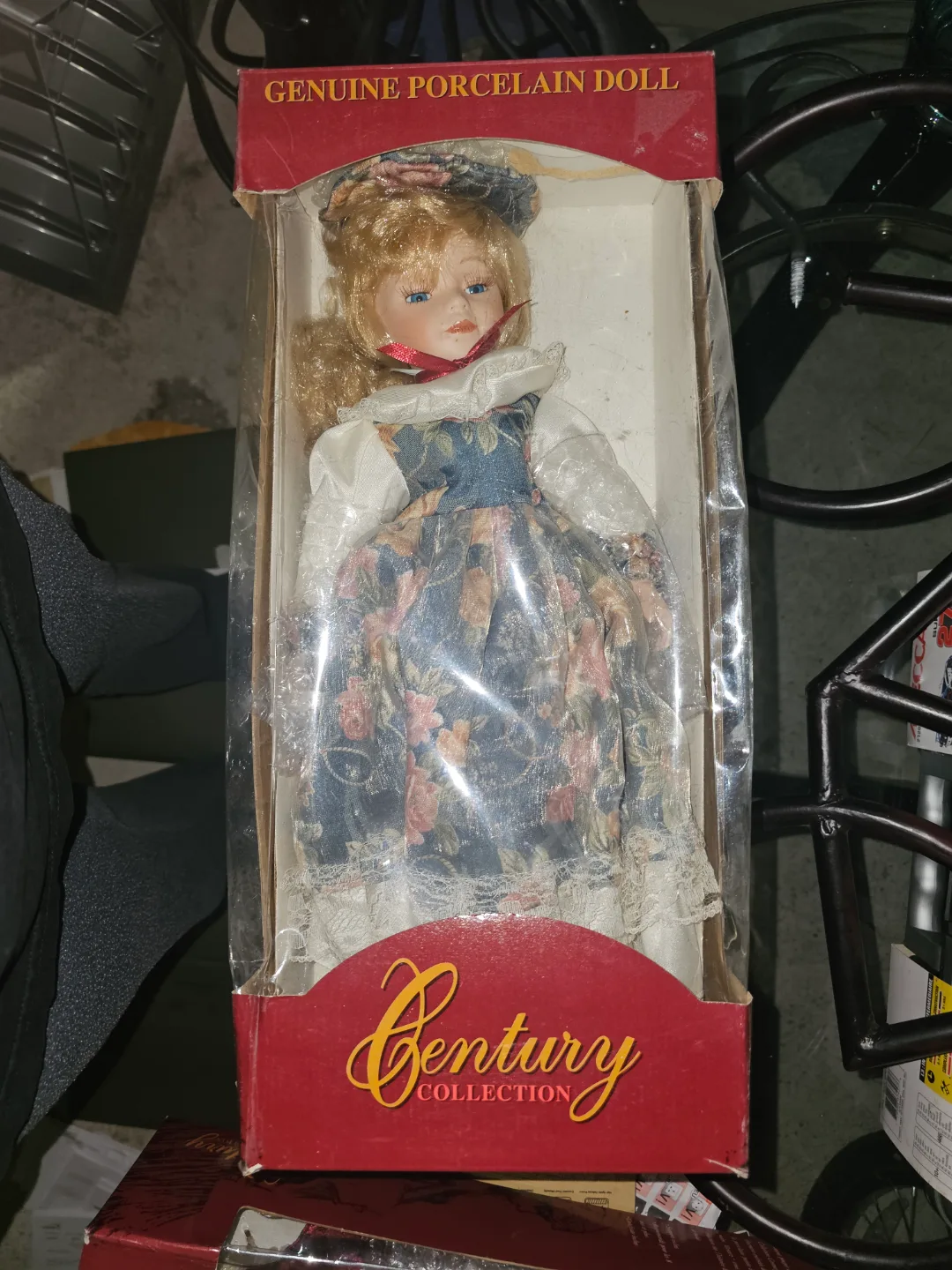Collectible Porcelain Dolls - Century Collection image indicator(2)
