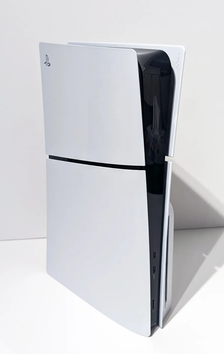 Sony PlayStation 5 SLIM Disc Edition - NEW Open Box image indicator(8)