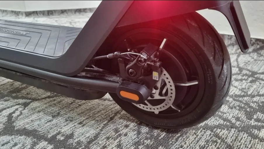 NIU KQi3 Pro Electric Scooter image indicator(2)