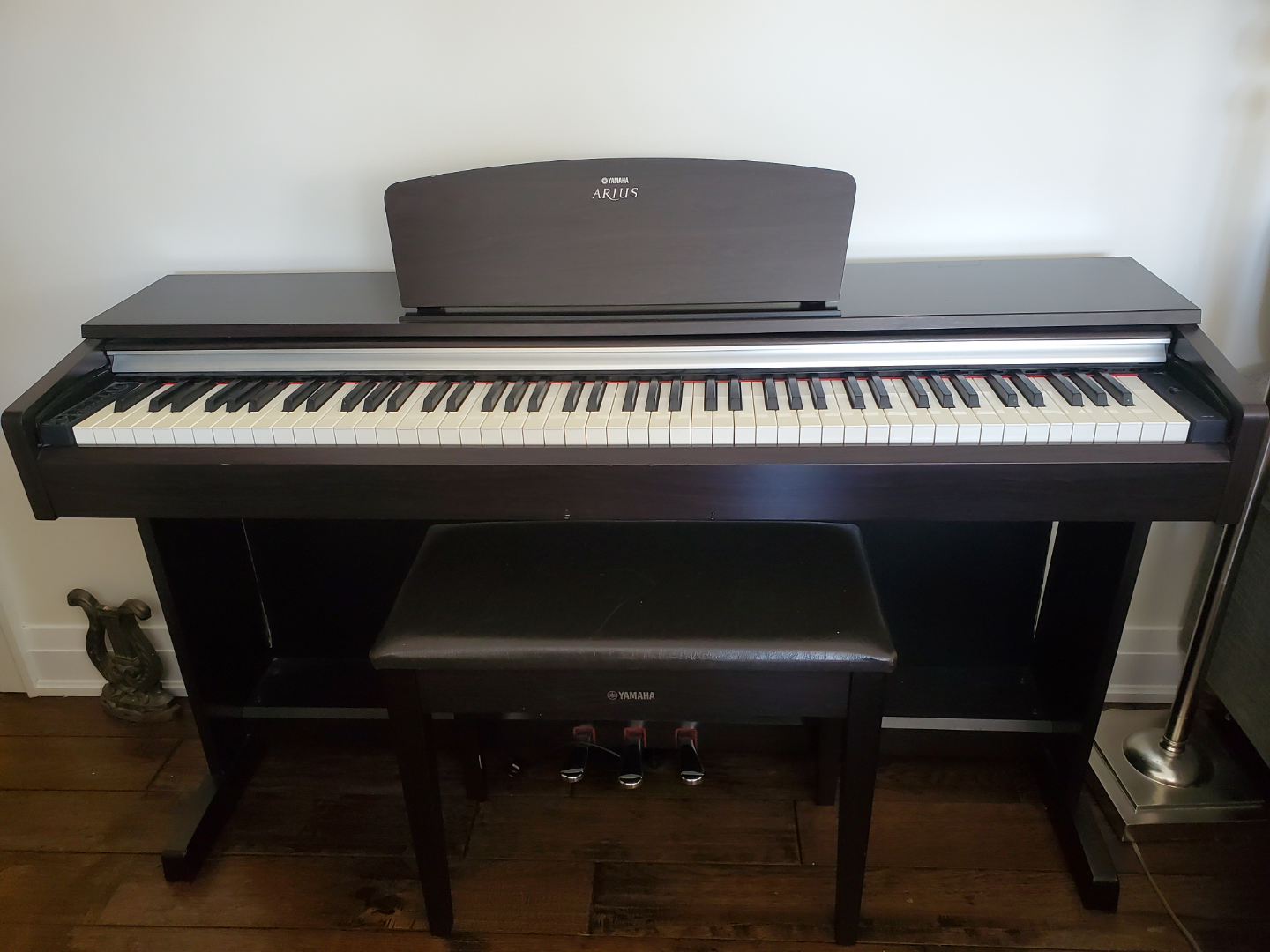 Yamaha Arius Digital Piano with Bench