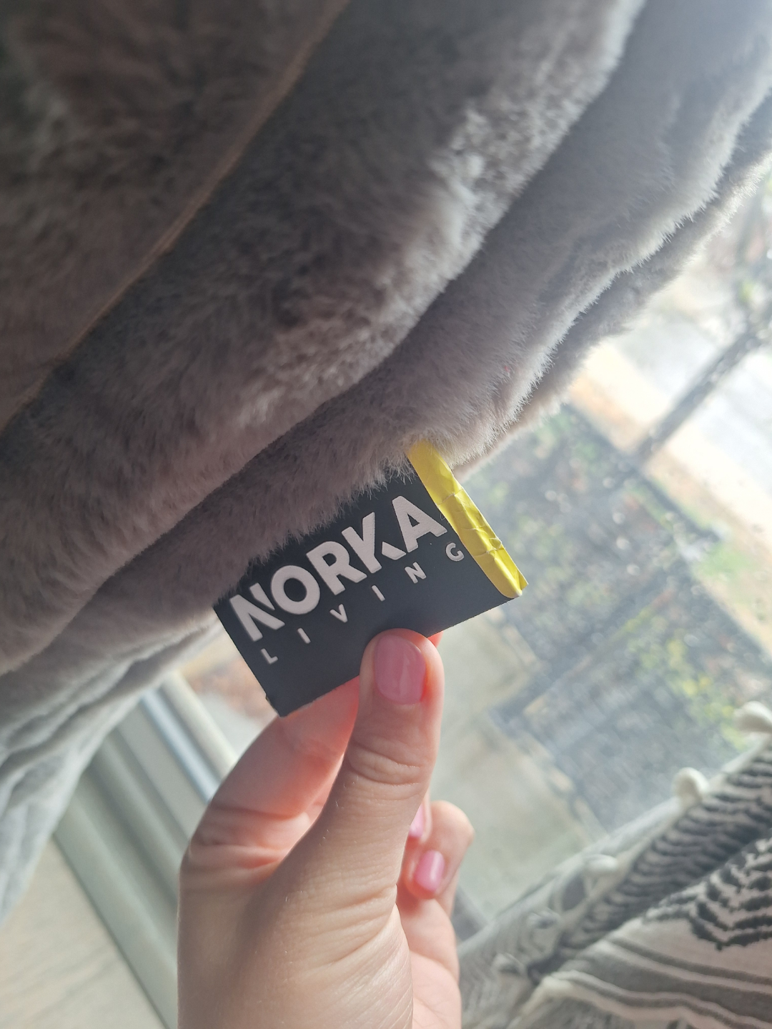 Norka Living Gara Foam Lounge Chair - photo 2