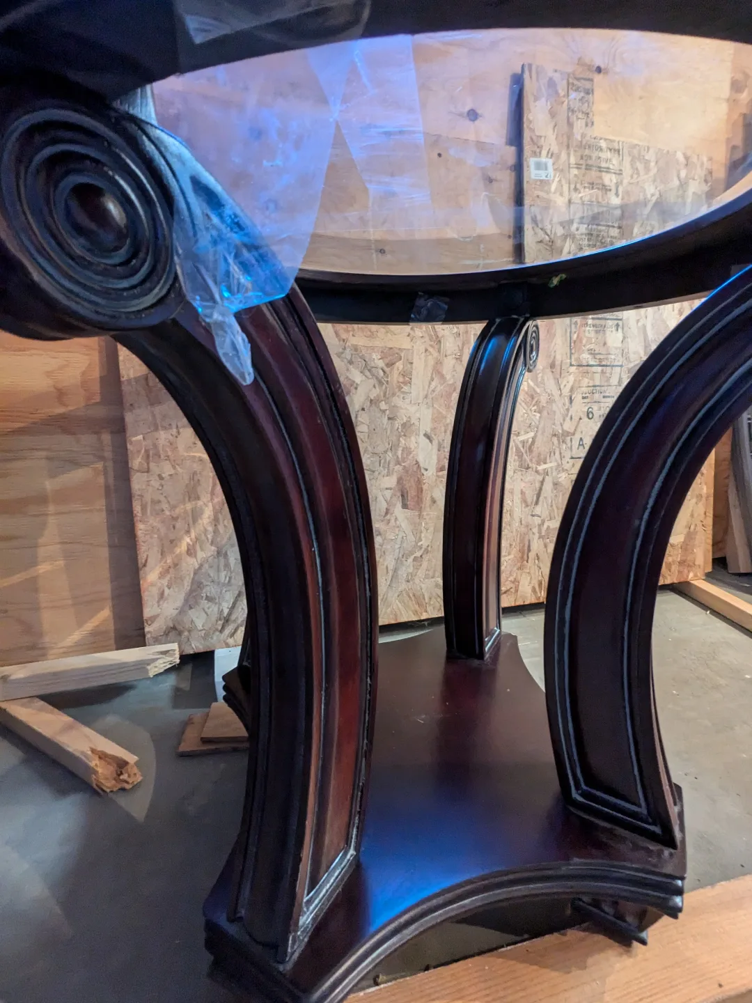Elegant Round Glass-Top Accent Table thumbnail