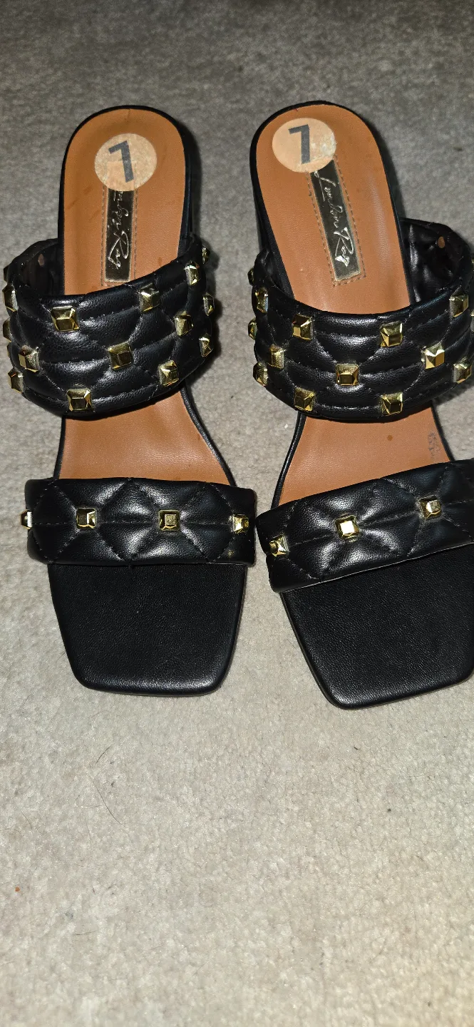 London Ray Black Sandals thumbnail
