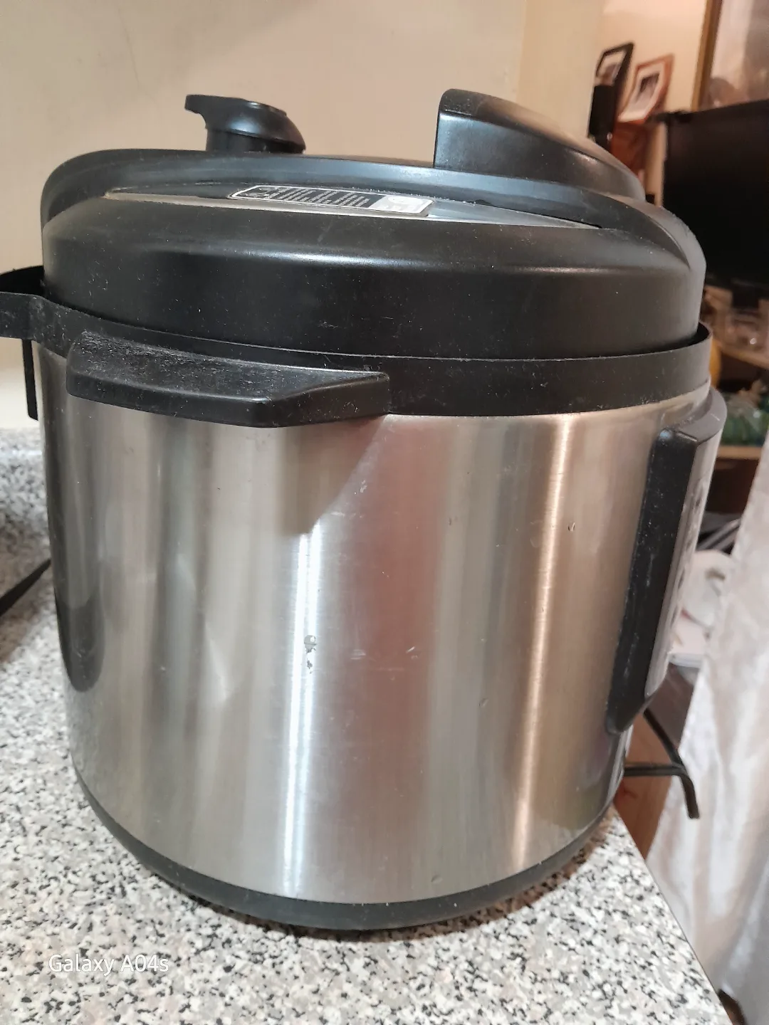 Instant Pot Duo 6-Quart Electric Pressure Cooker image indicator(3)