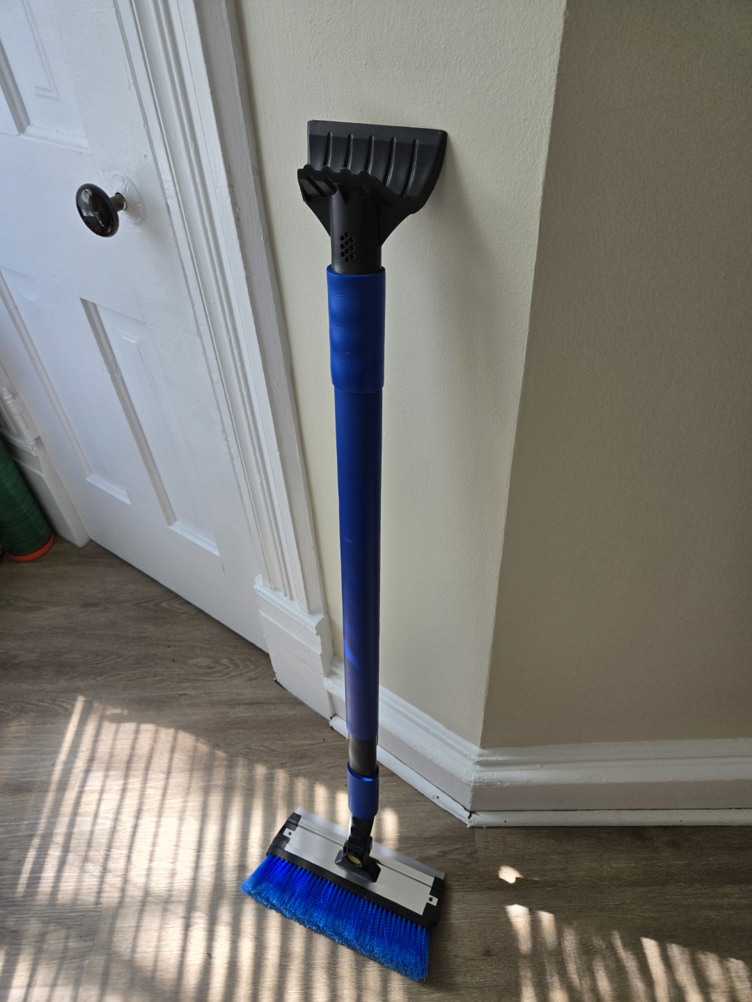 Car Snow Broom with Ice Scraper