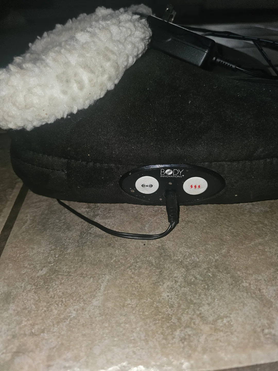 Body Reflections Heated Slippers image indicator(2)