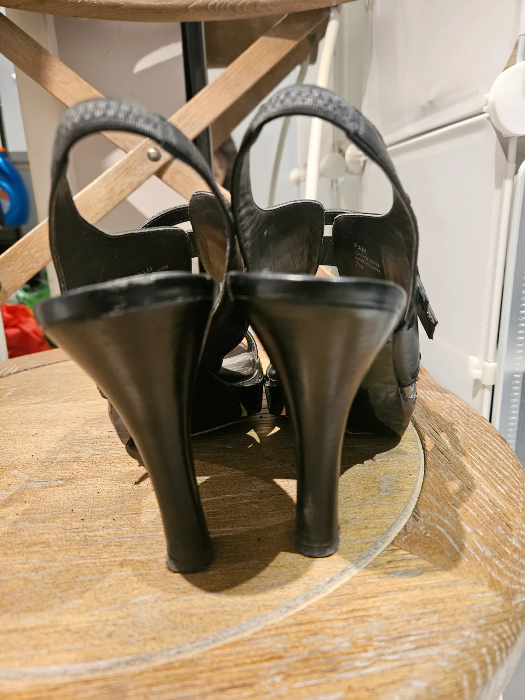 Black Tahari heeled- Size 7 image indicator(3)