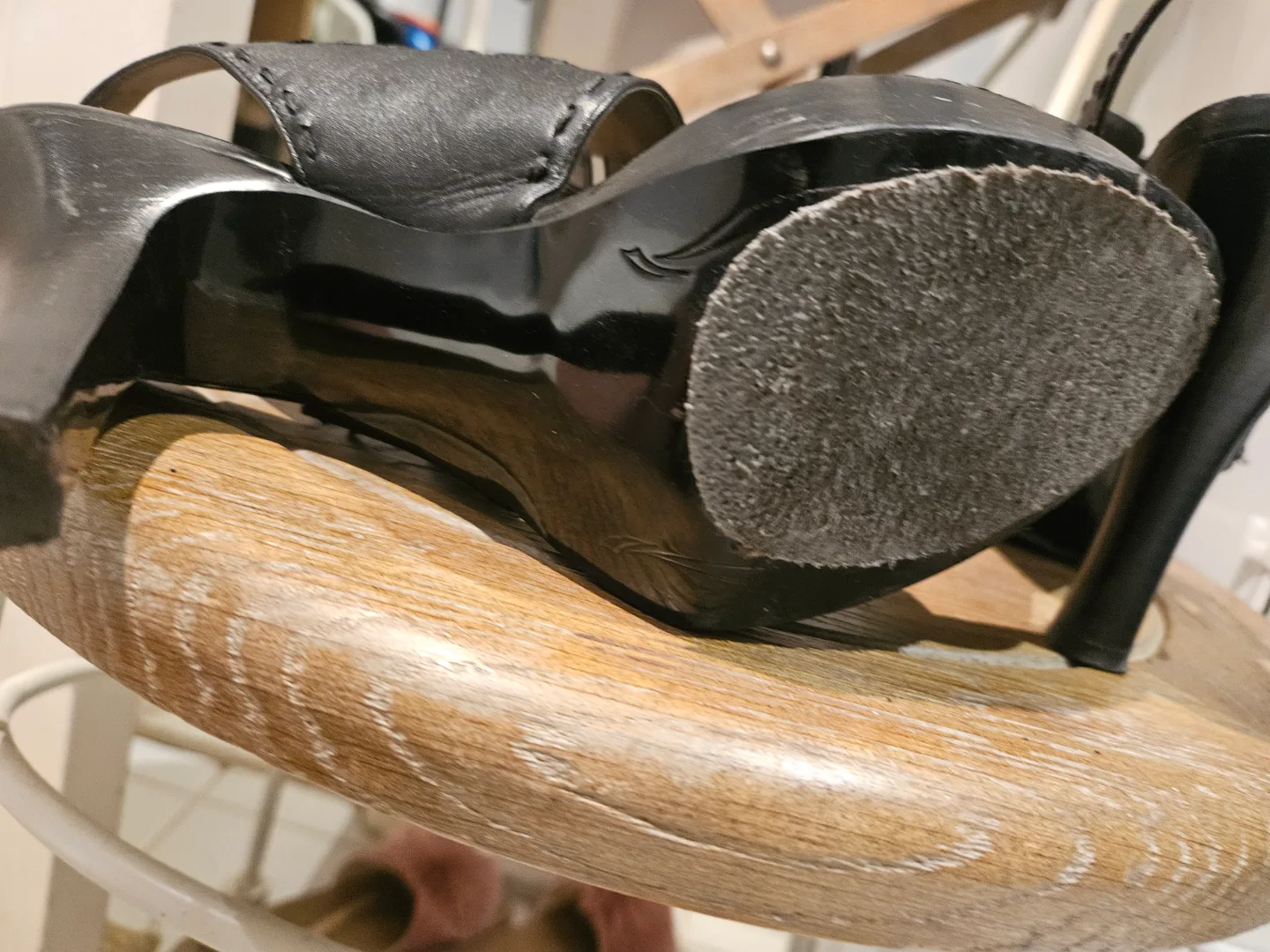 Black Tahari heeled- Size 7 image indicator(4)