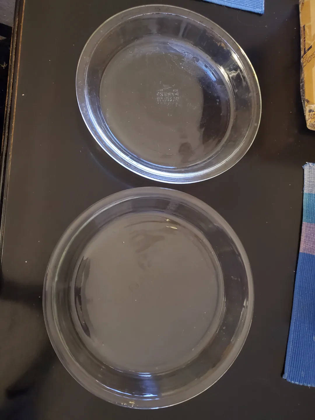 Pyrex Vintage Glassware Set thumbnail