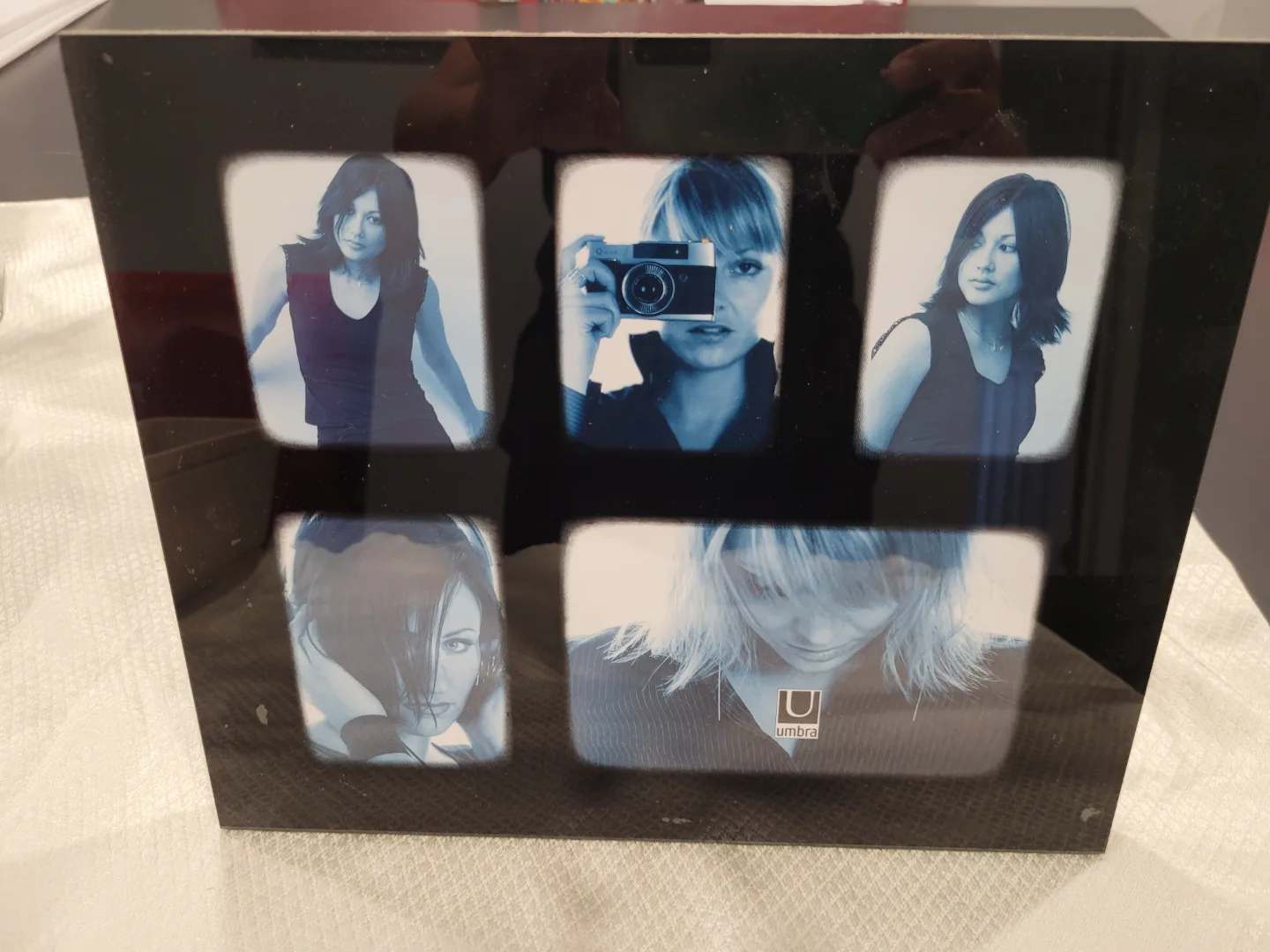 Umbria 5-photo picture frame thumbnail