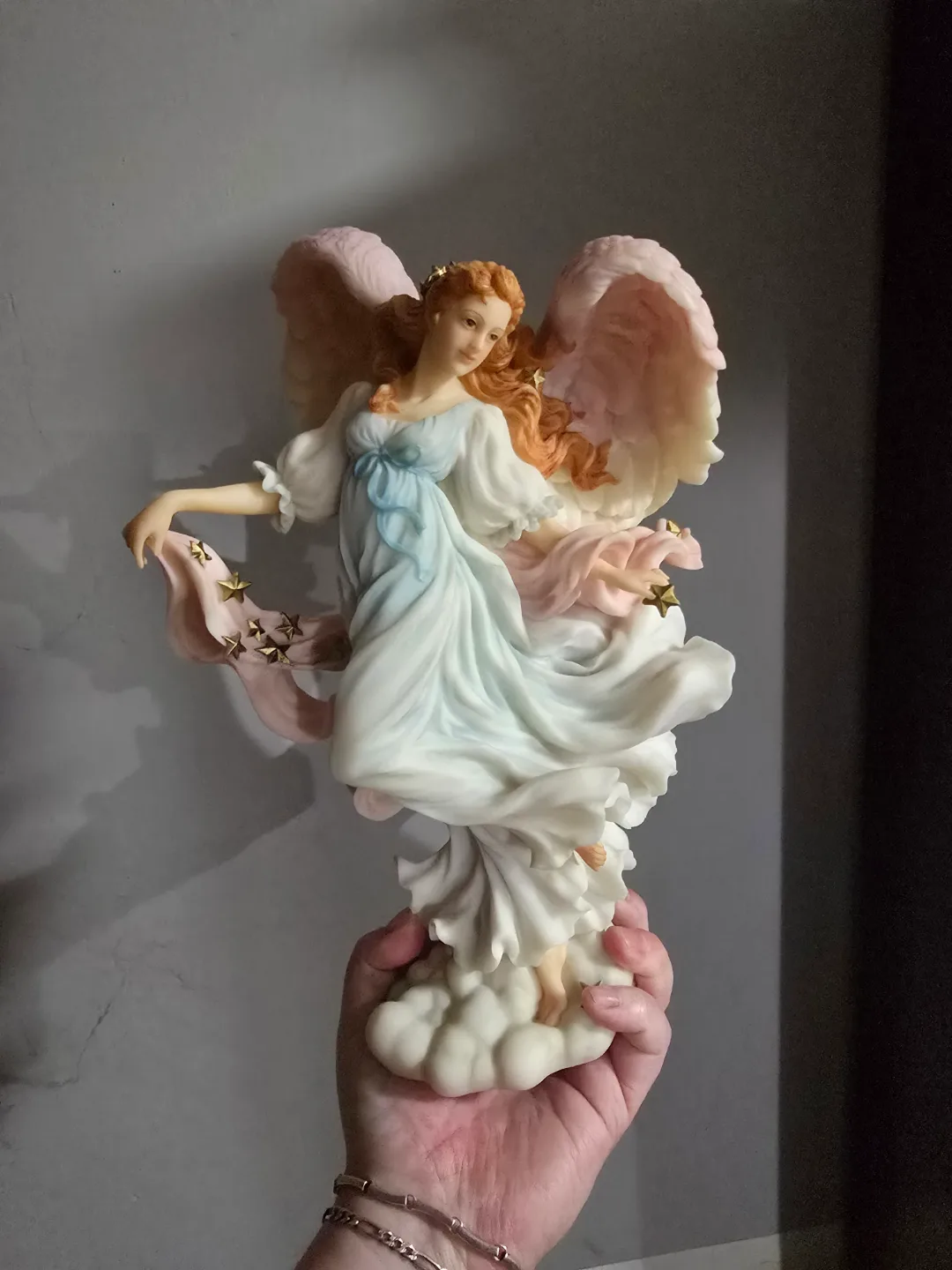 Seraphim Classics Angel Figurines (2) image indicator(4)