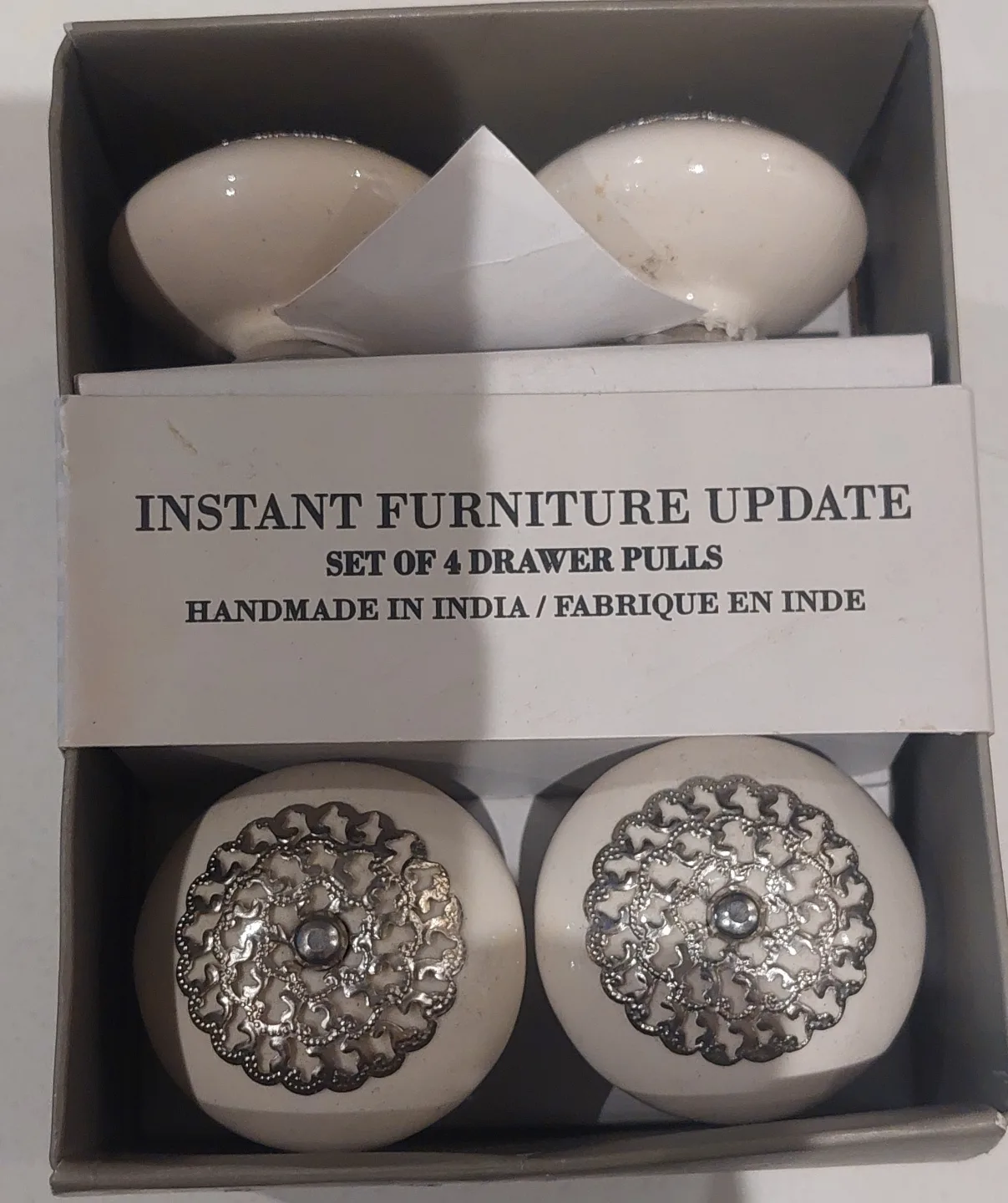 Set of 4 Cream and Silver Drawer Pulls🏒 image indicator(2)