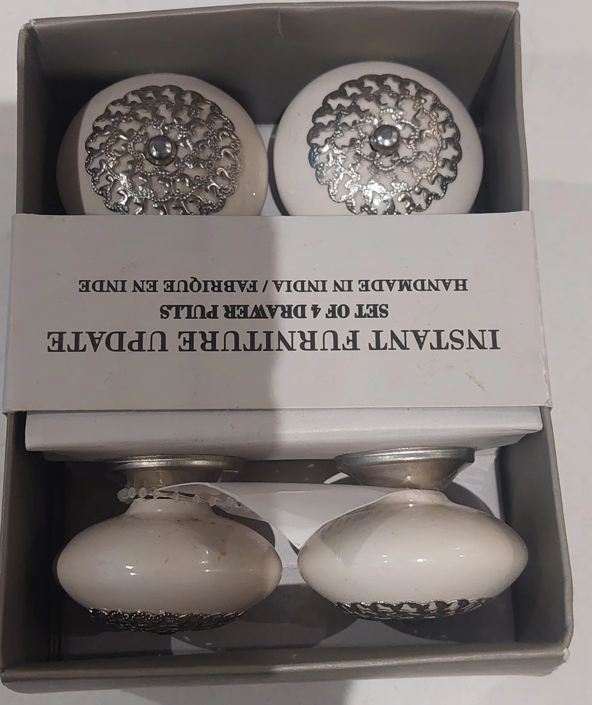 Set of 4 Cream and Silver Drawer Pulls🏒 image indicator(3)