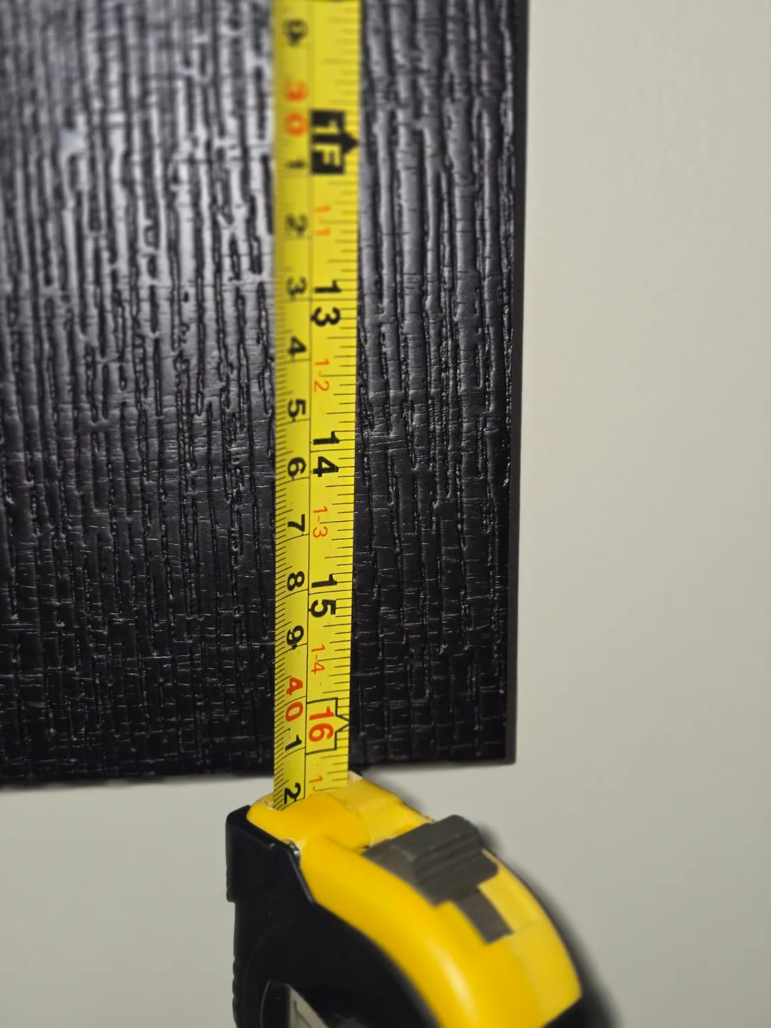 Modern Black Framed Mirror image indicator(3)