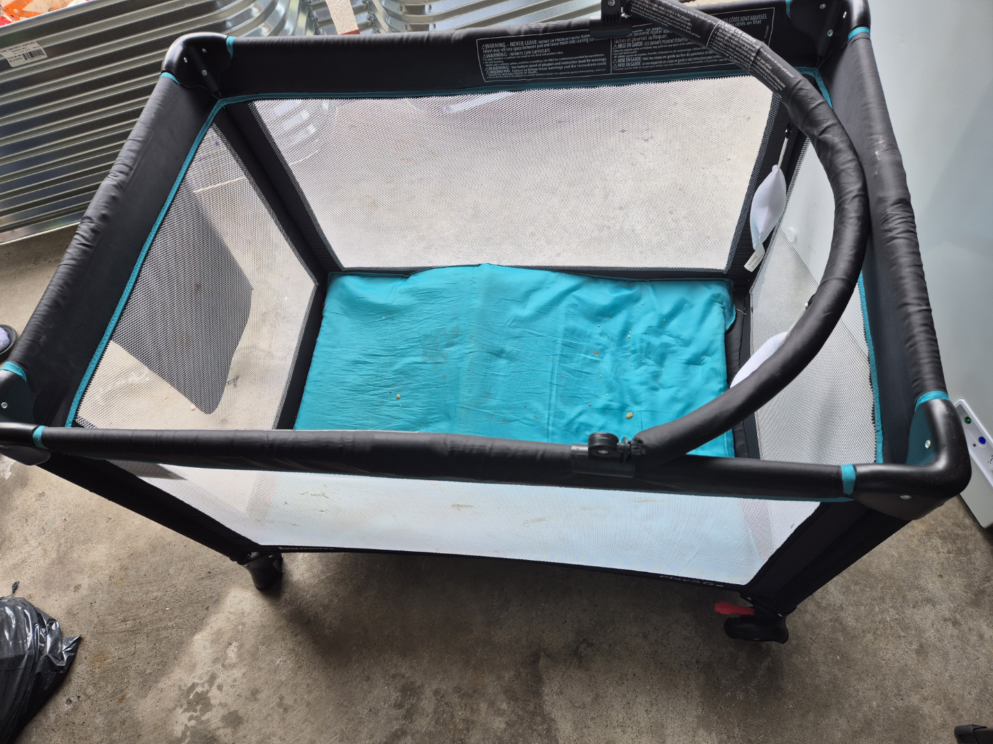 PlayGo Travel Playyard - photo 2