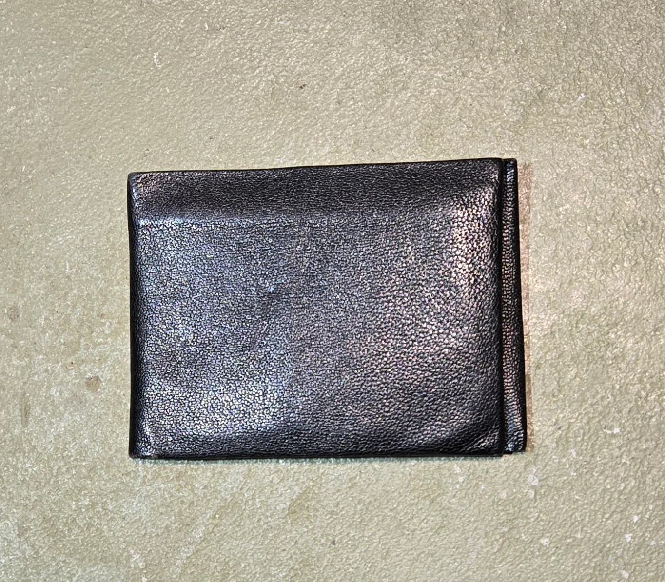 Vintage Black Leather Bi-Fold Wallet thumbnail