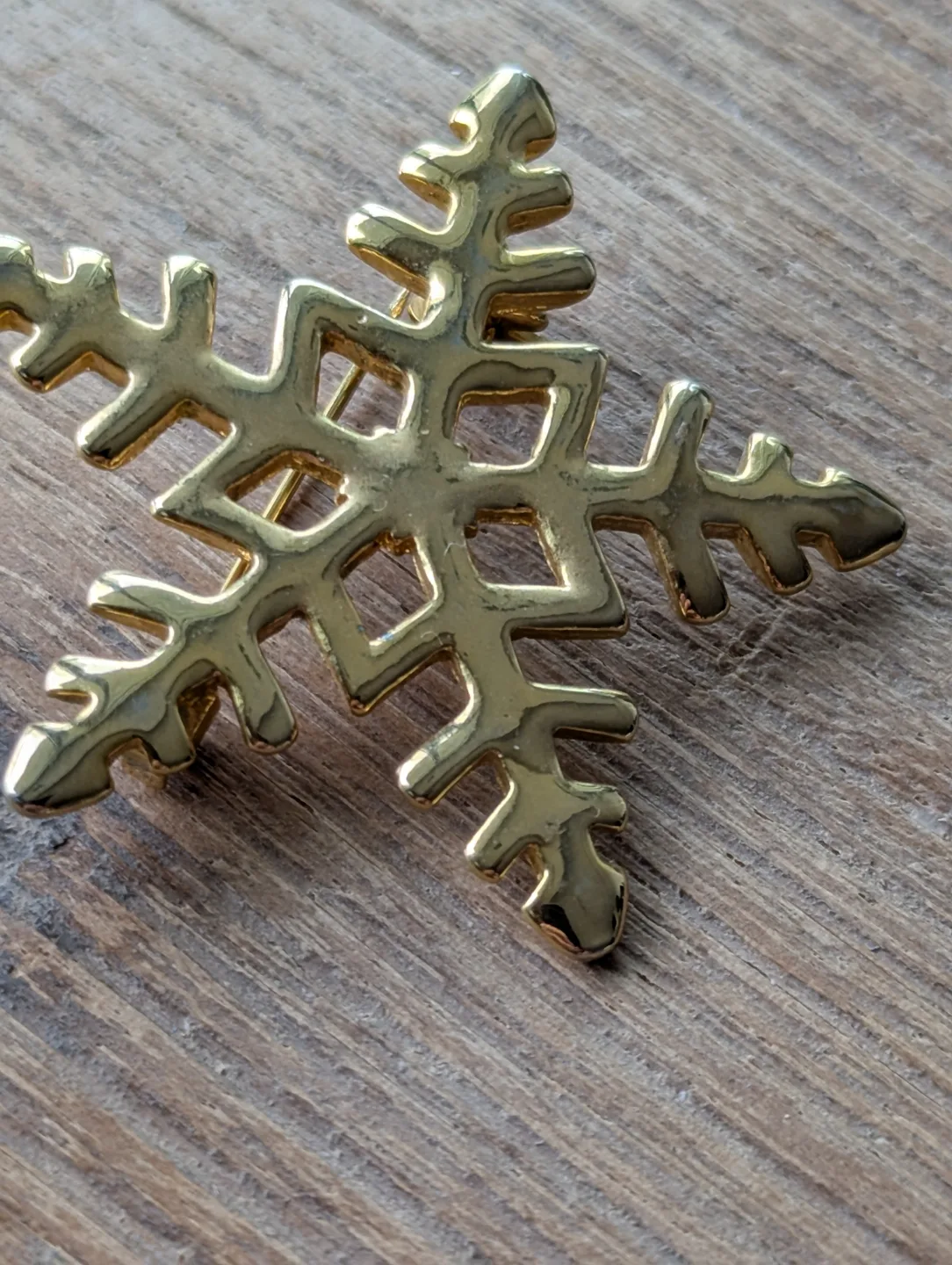 Gold-tone Snowflake Brooch thumbnail
