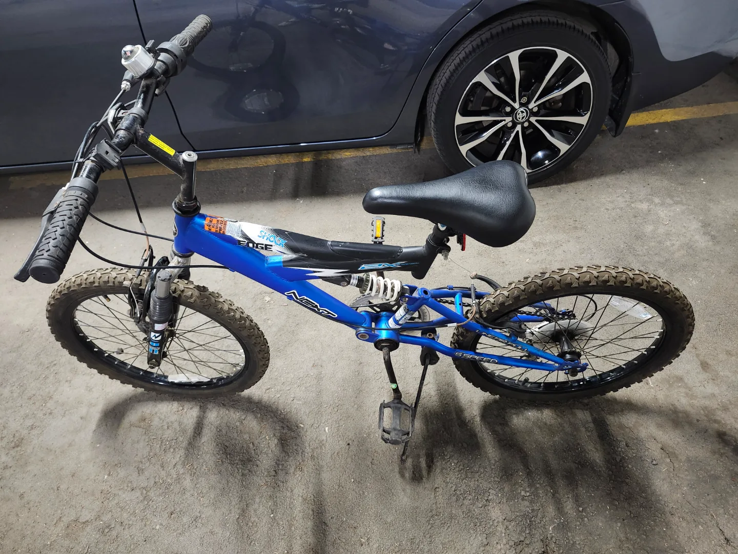 NEXT 20" Kids Bike - Blue - 5 Speed thumbnail