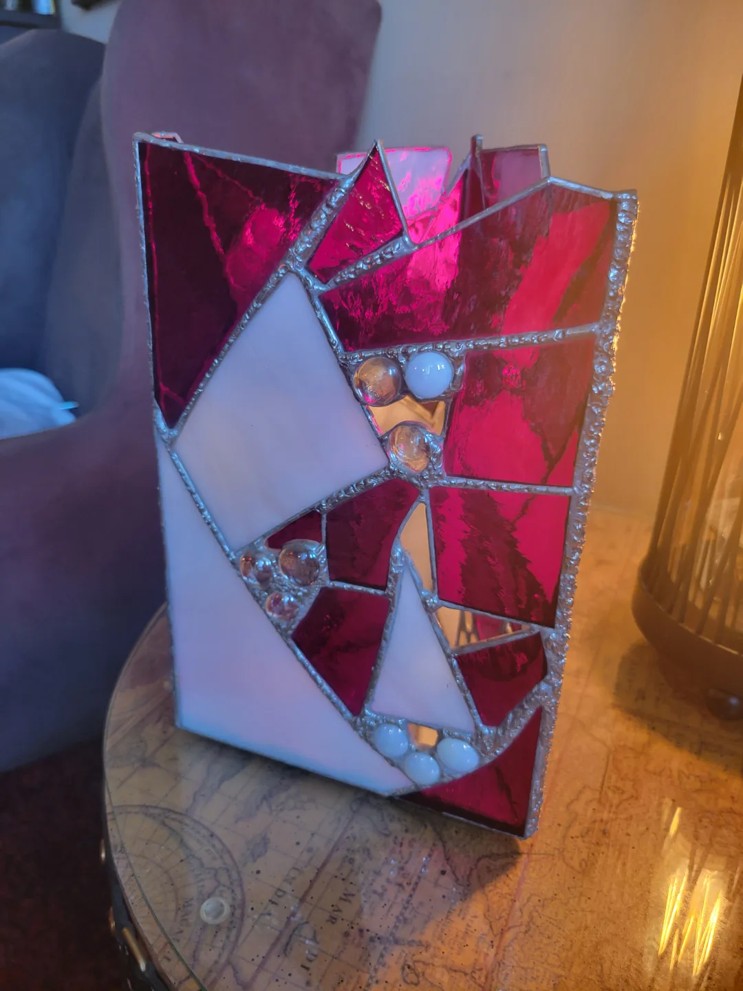 Stained Glass Candle Holder with mirrored bottom image indicator(2)