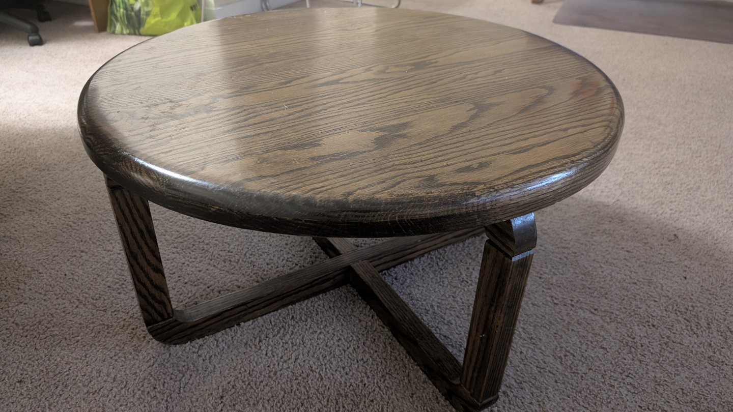 Round Wooden Coffee Table - photo 2