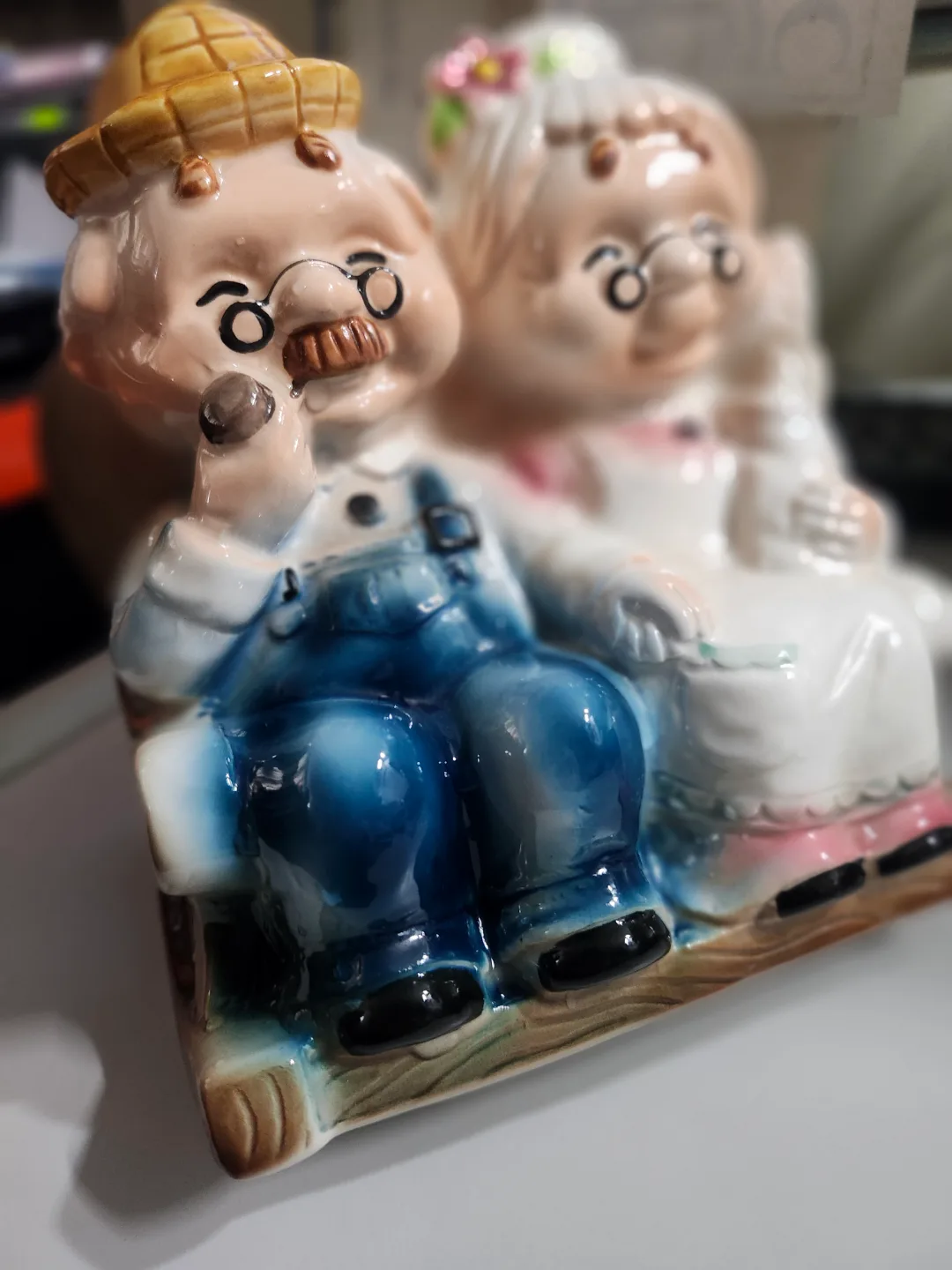 Vintage Hand-Painted Ceramic Piggy Bank thumbnail