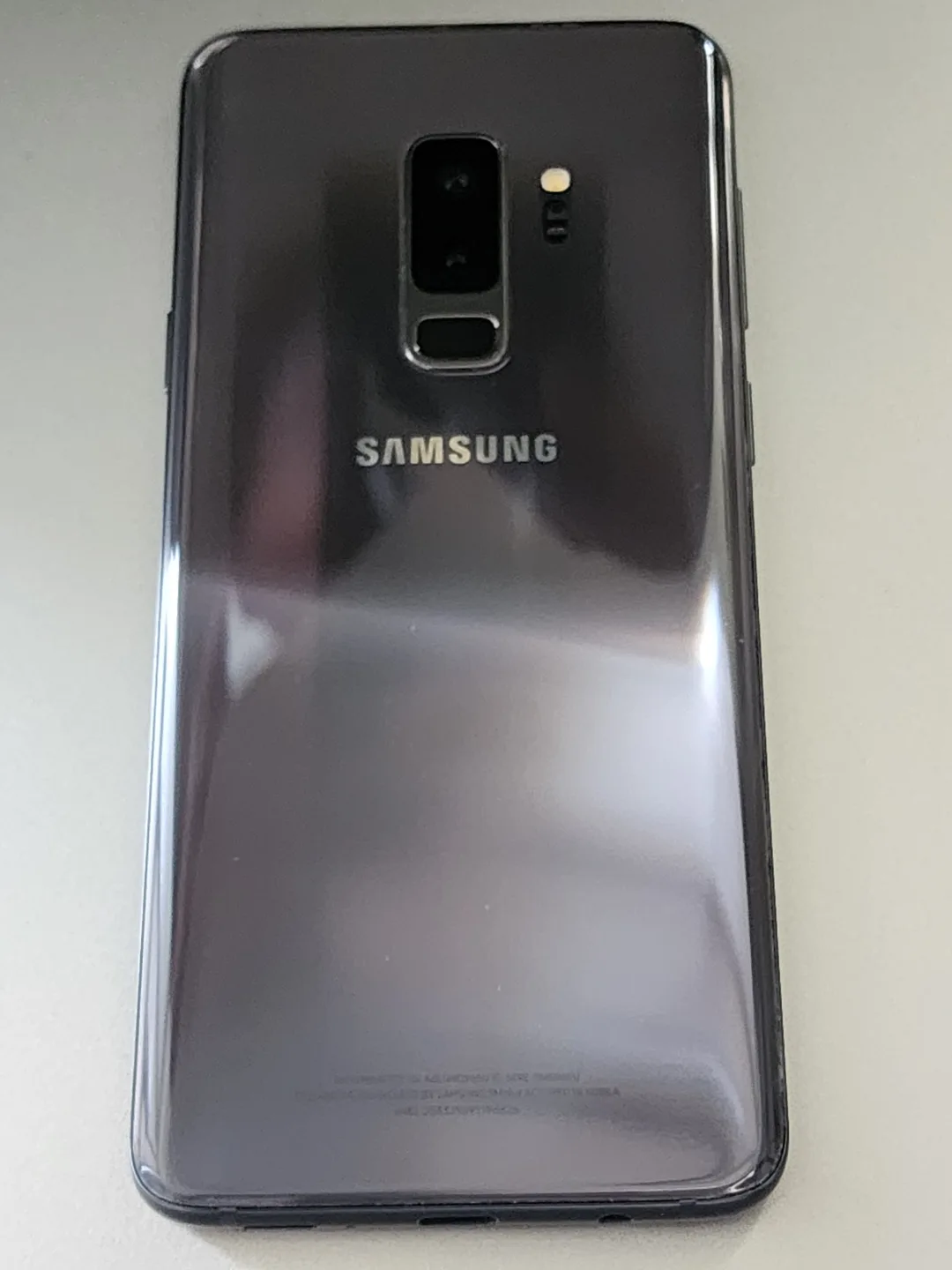 Like New Samsung S9+ 6.2" 6GB/64GB unlocked - Titanium Grey image indicator(4)