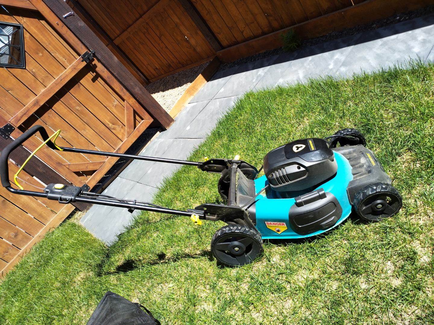 Yardworks electric Lawn Mower - photo 2