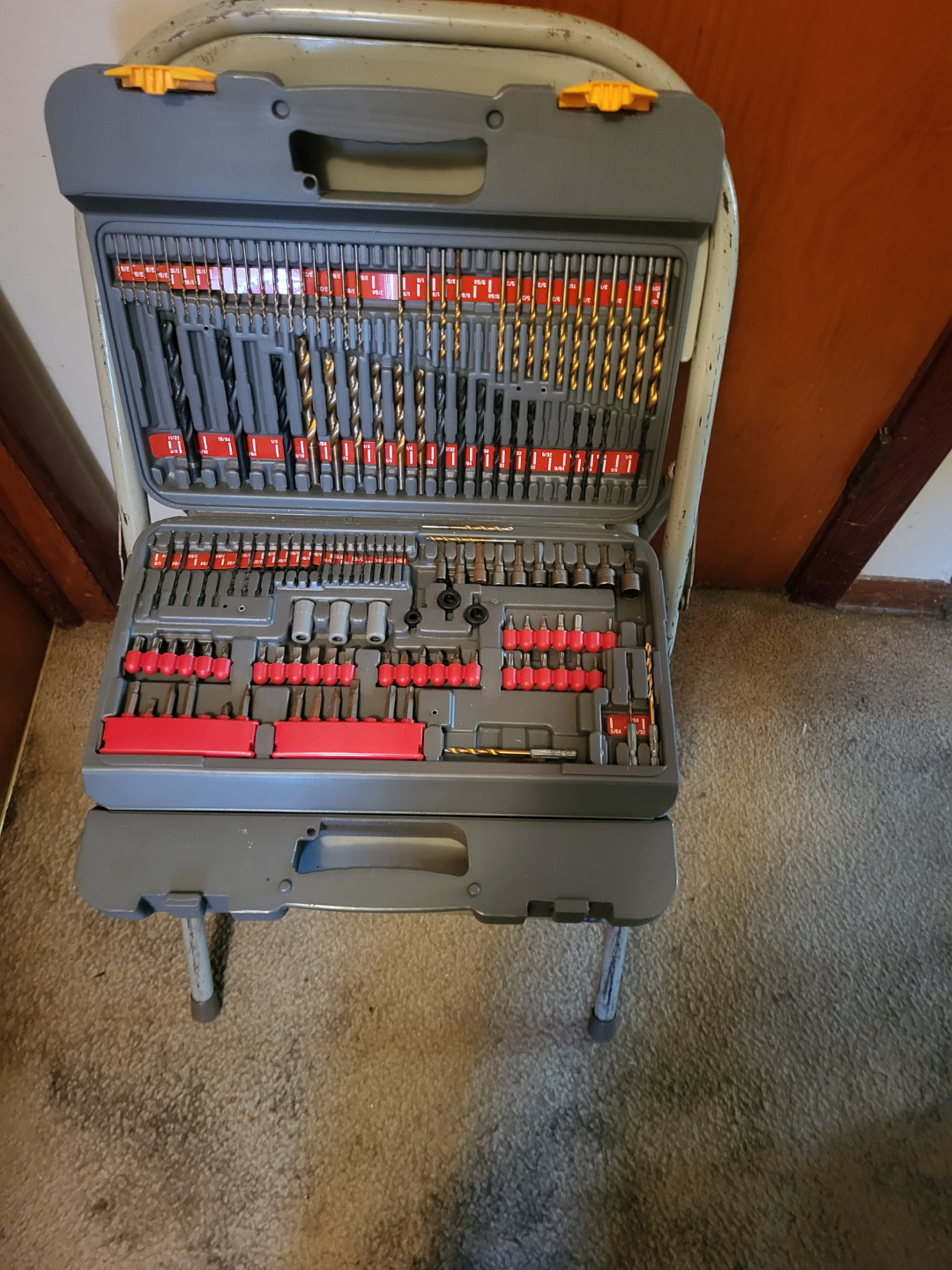 Ryobi 215 Piece Super Drilling and Driving Kit - photo 3