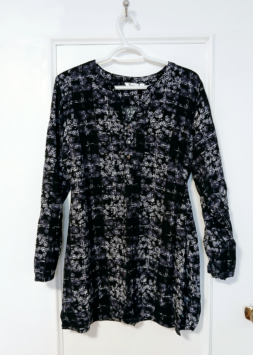 Women's L-XL Thyme Blouse