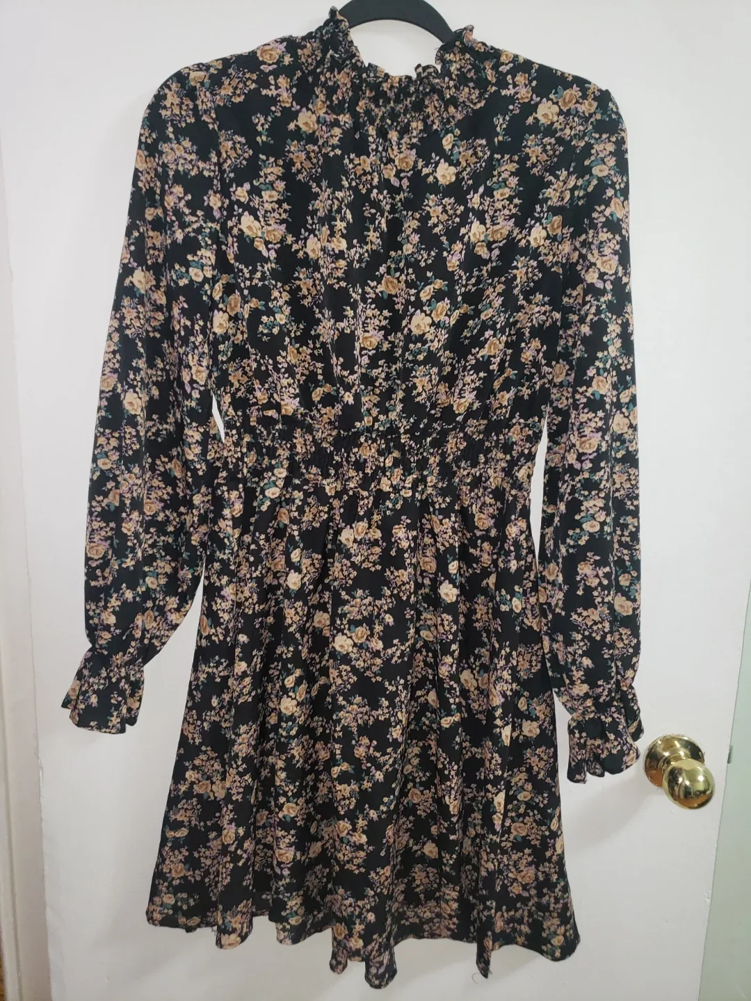 SHEIN Black Floral Mini Dress Size US 8/10 image indicator(2)