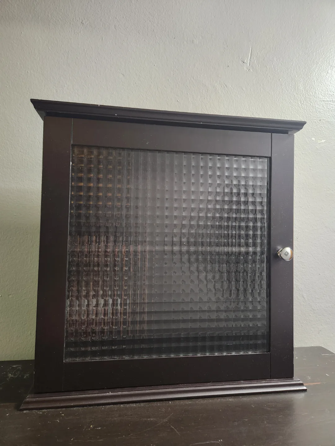 Wall mount Medicine Cabinet image indicator(2)