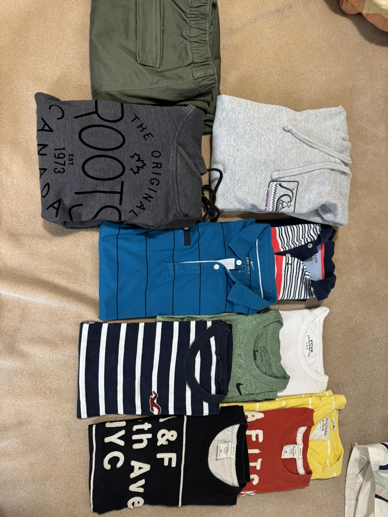 Men's Clothing Bundle - Roots, Nike, Abercrombie & Fitch