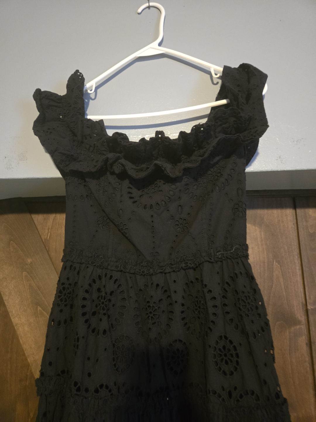 Black Eyelet Maxi Dress - photo 5