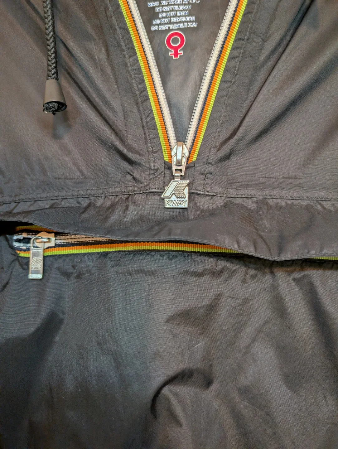 K-Way Black Windbreaker Jacket - Size M image indicator(3)