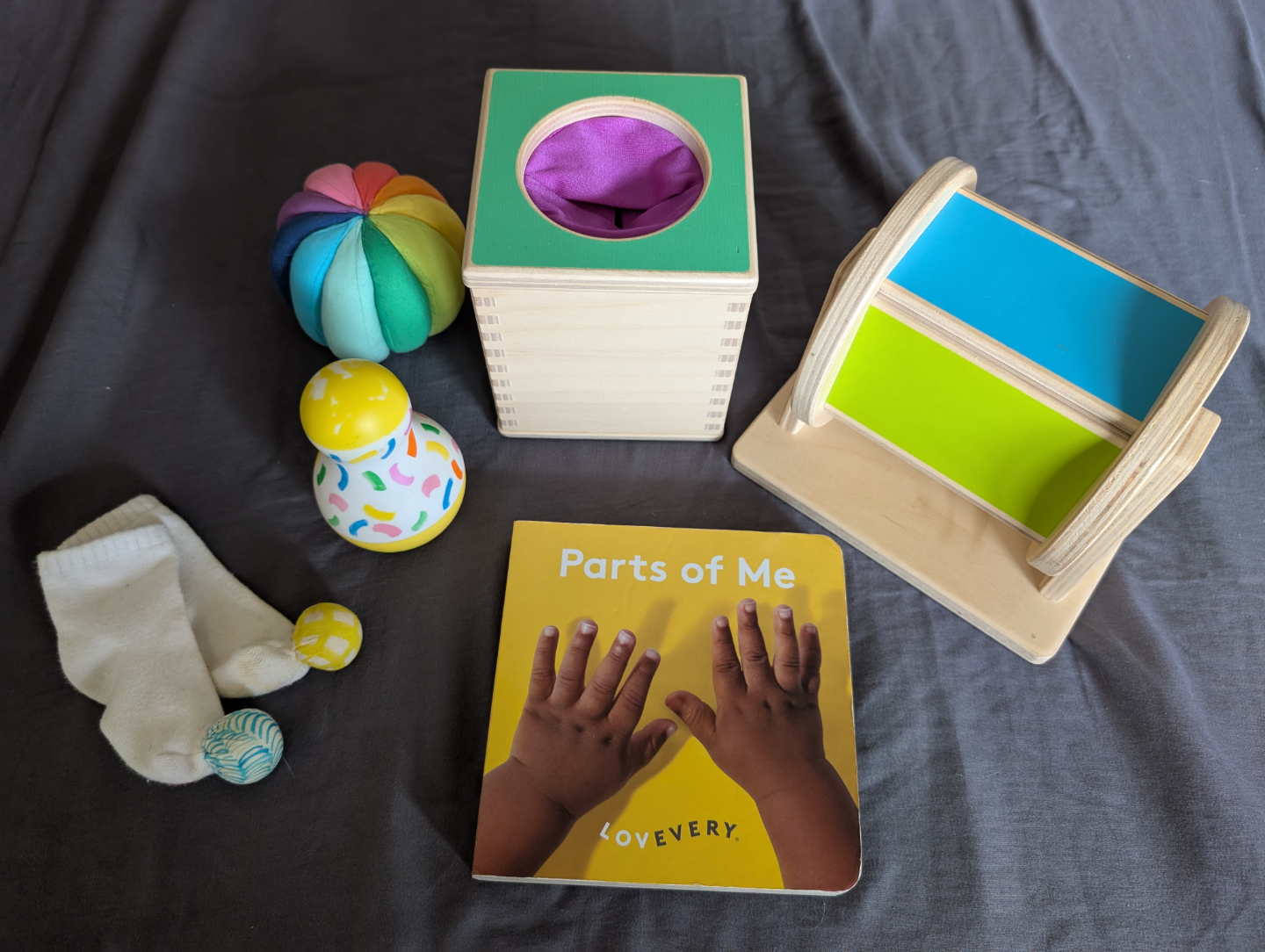 Lovevery Senser kit for 5-6 mo