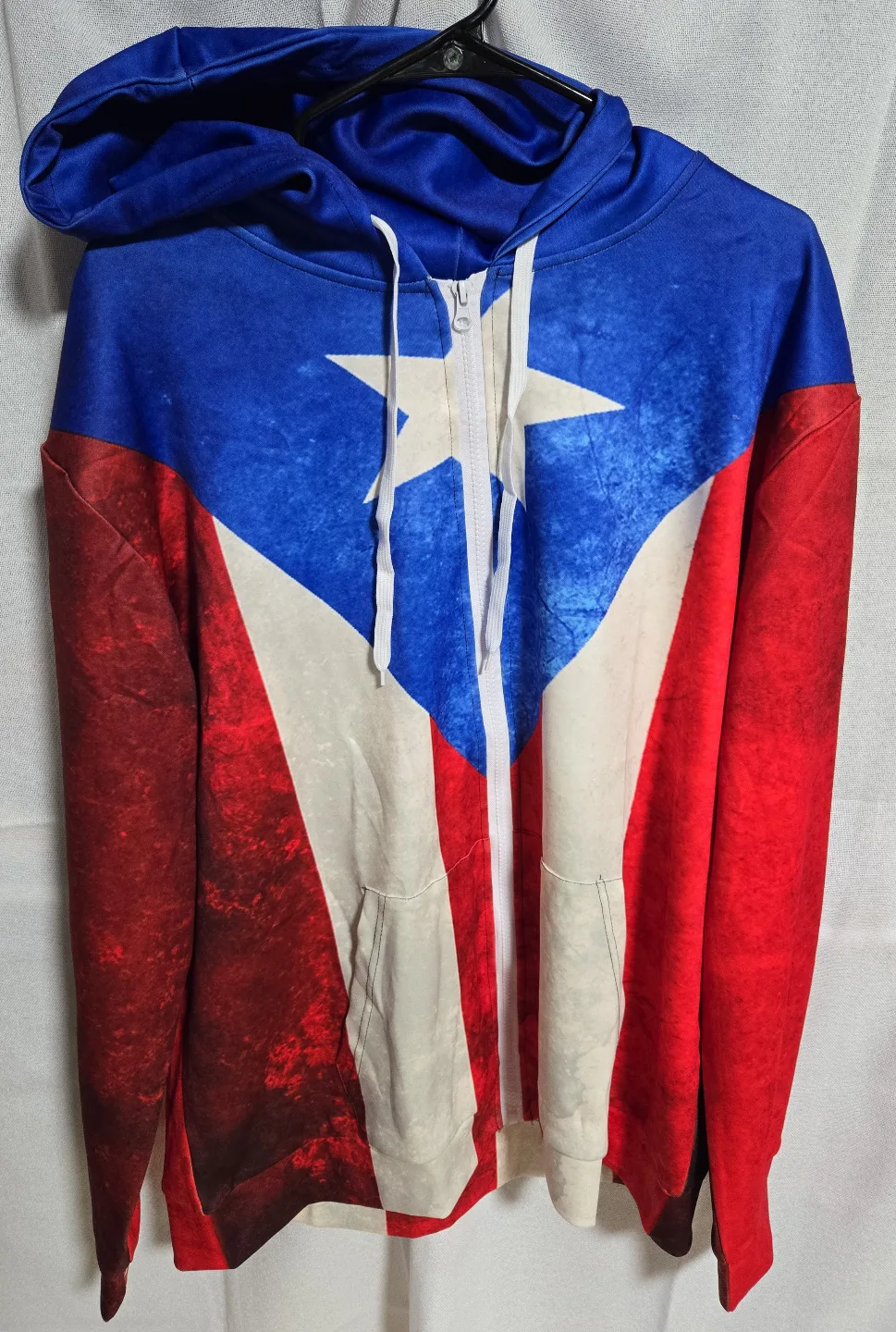 Men's zip-up hoodie. Long sleeves, kangaroo pocket- Size L image indicator(3)