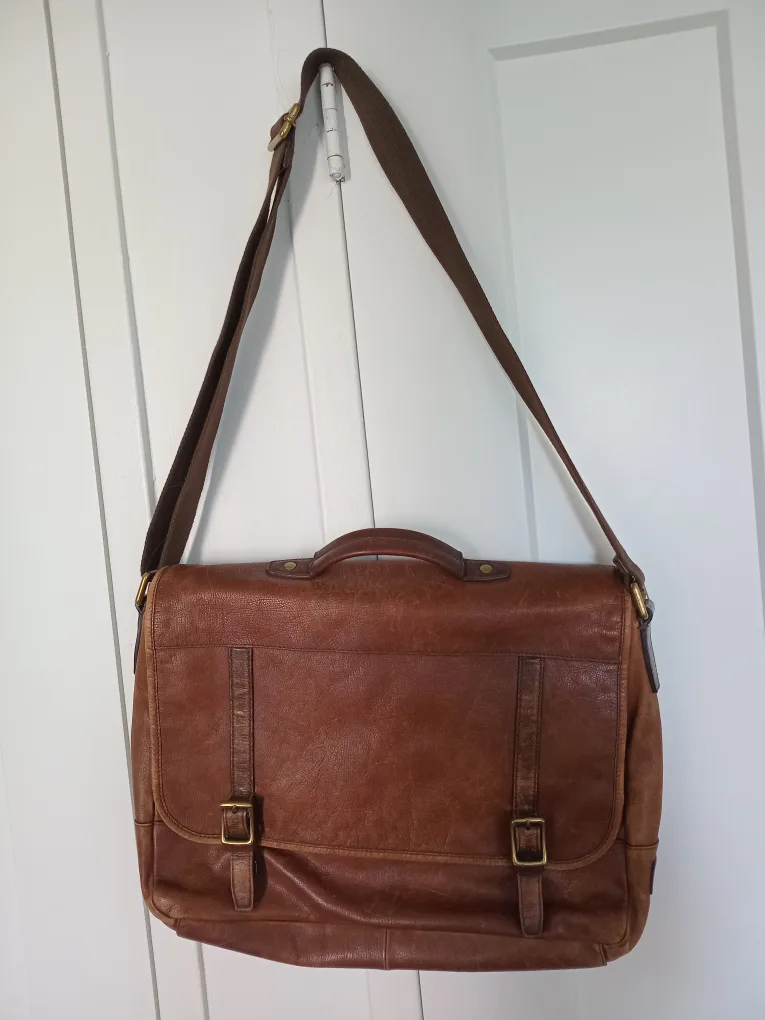 Brown Leather Messenger Bag thumbnail