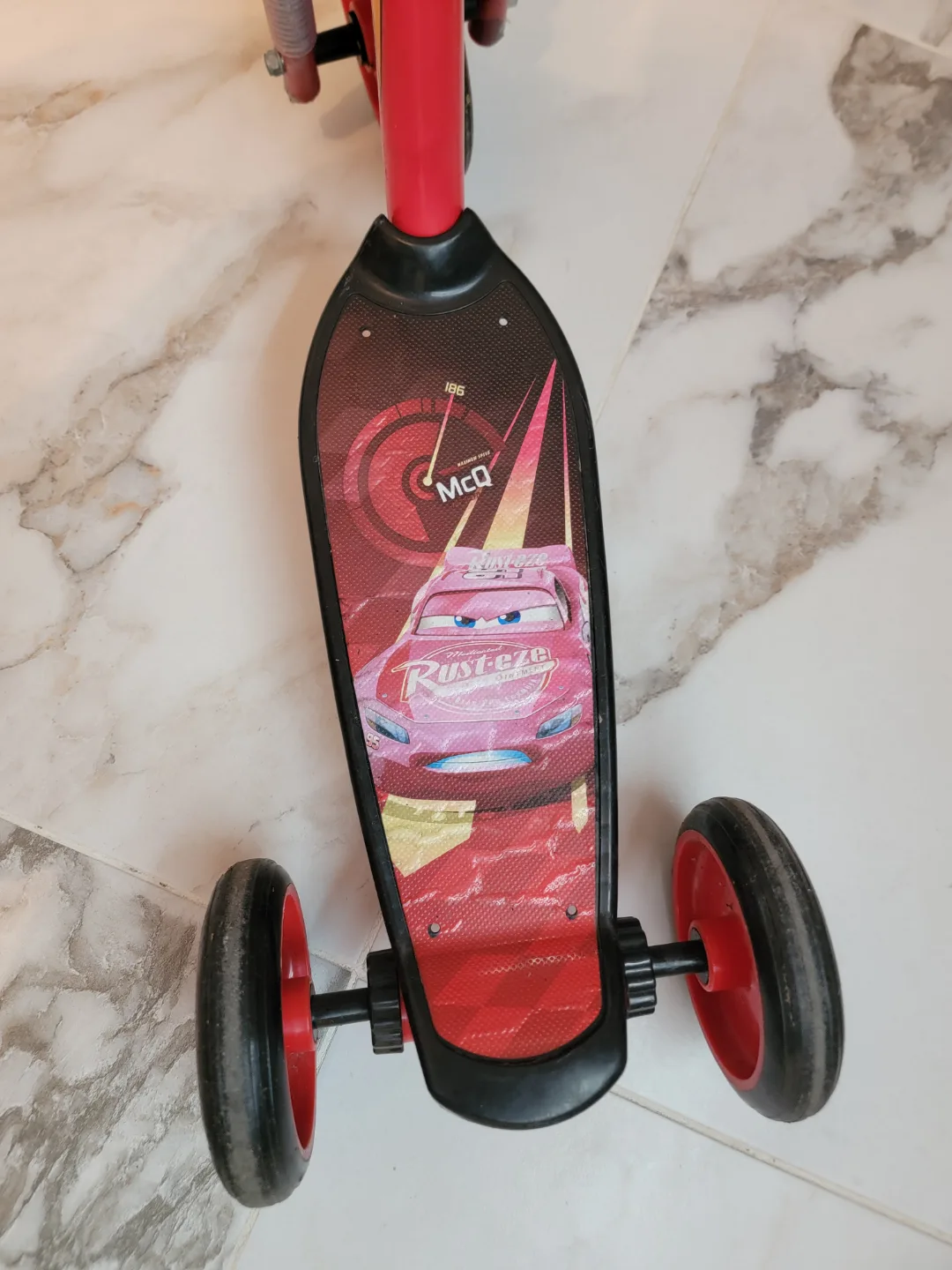 Cars 3 Wheel Scooter image indicator(2)