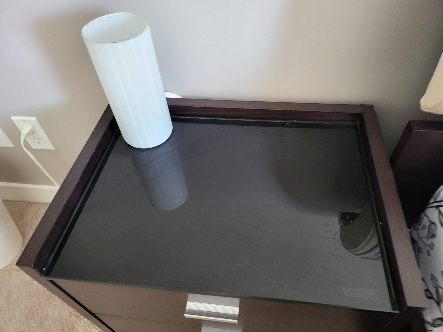 2 Dark wood nightstands - photo 4