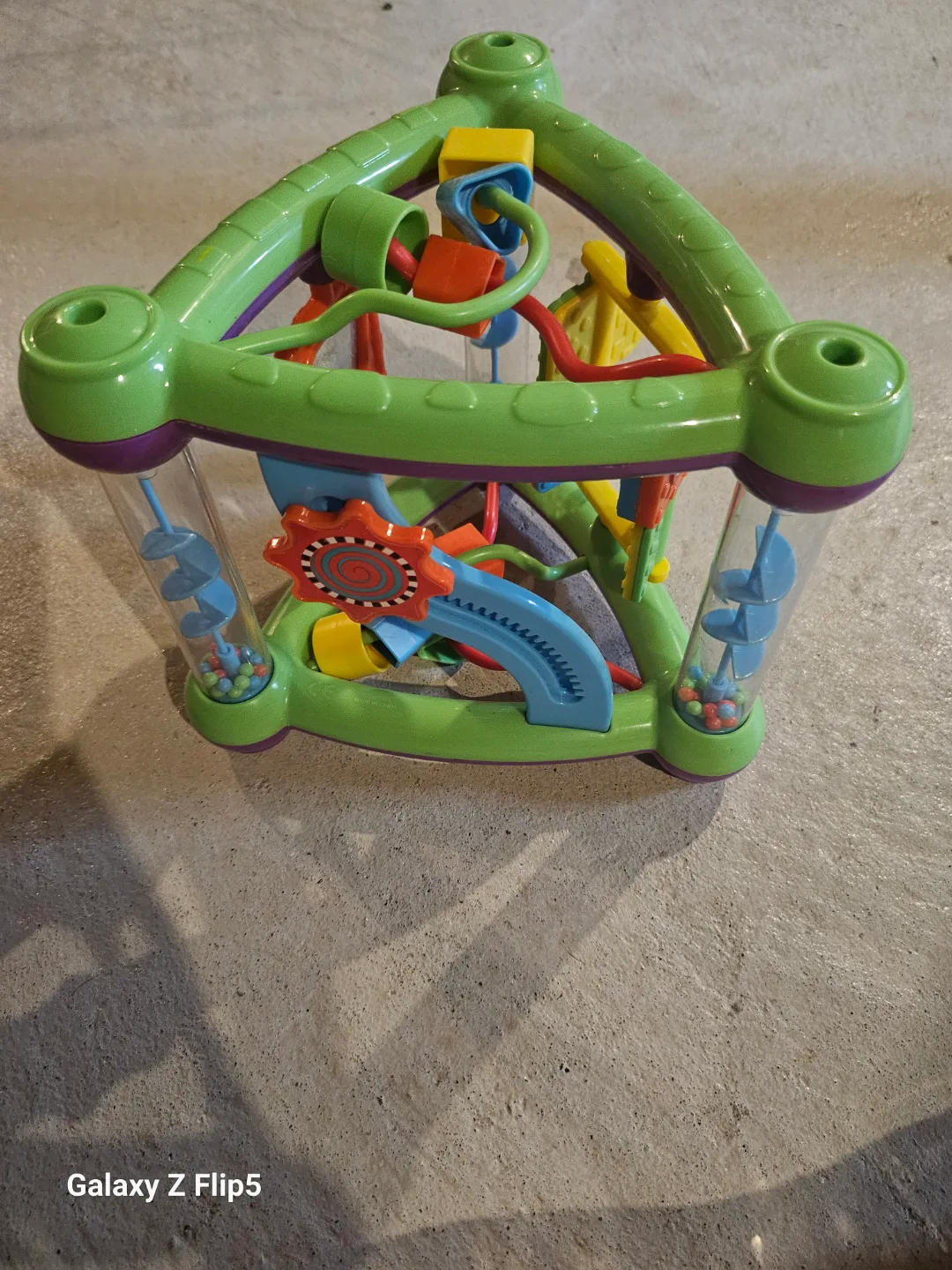 Little Tikes Triangular Activity Cube Baby Toy image indicator(3)