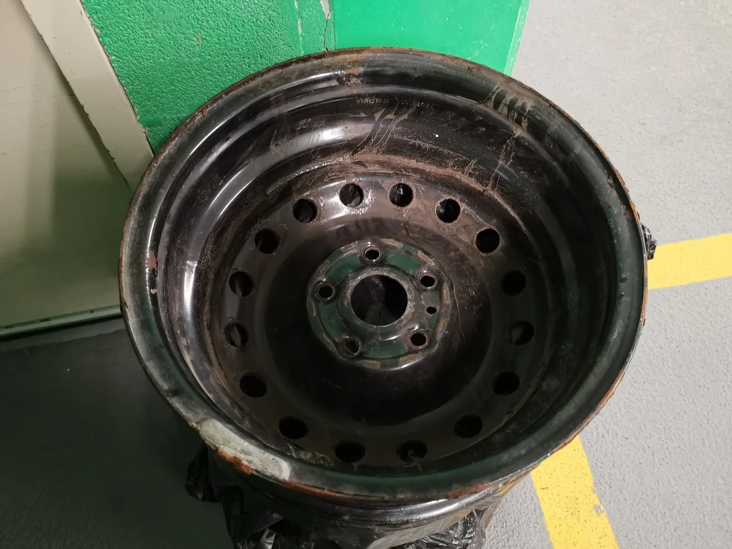 Used 15x6.015-112E147/CB57 Steel Wheel - X44559 image indicator(2)