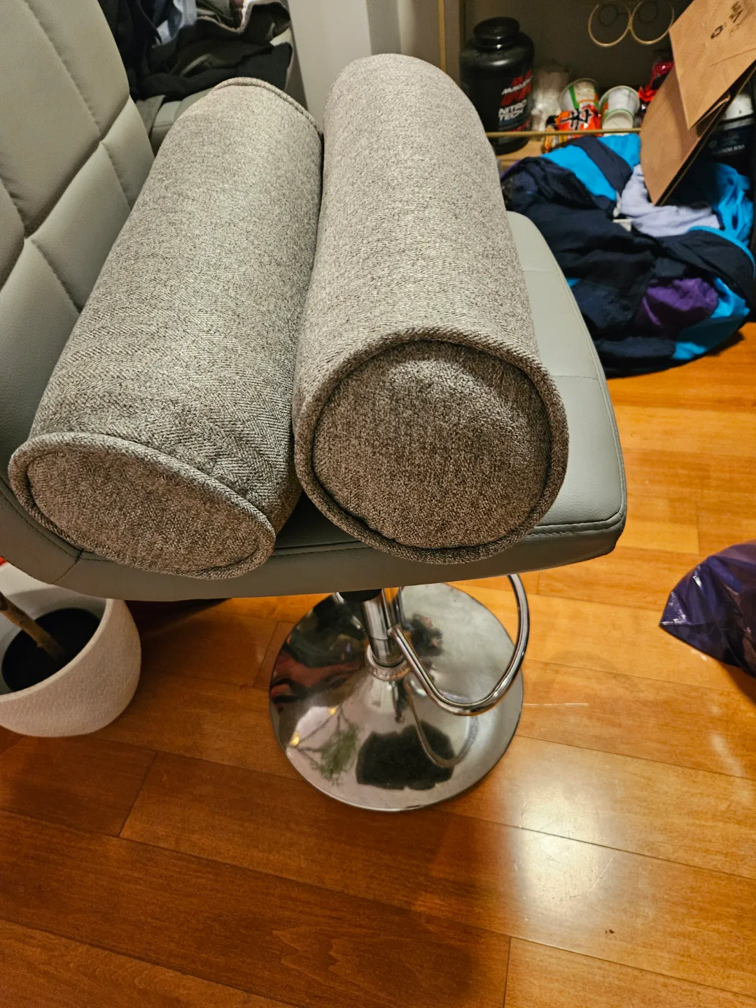 bolster cylinder pillow image indicator(2)