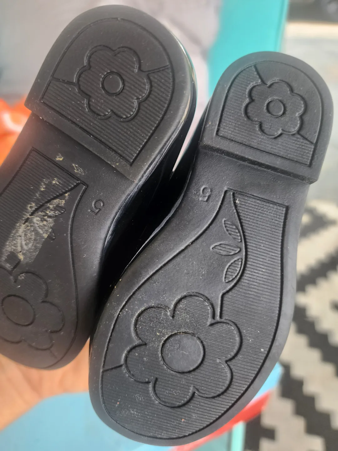 toddler shoes size 5- 10 image indicator(2)