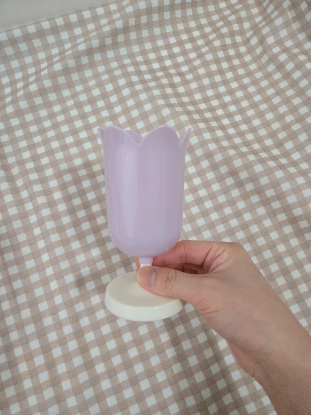 #freecycle Lavender Plastic Tulip-Shaped Cup thumbnail