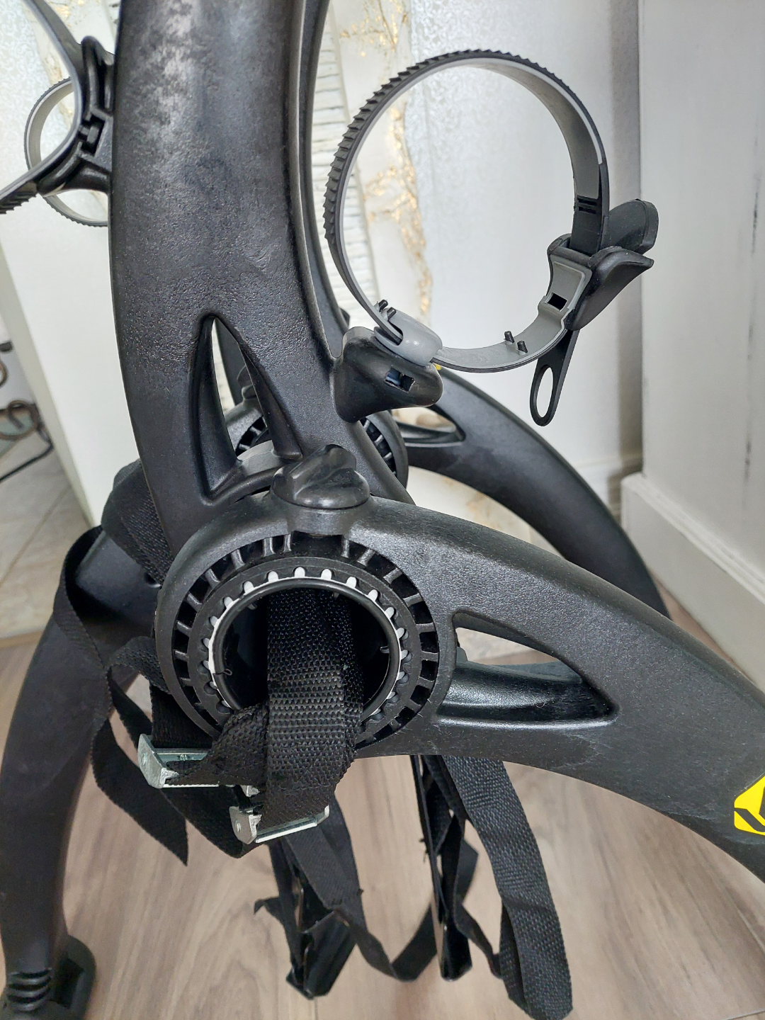 Saris Bones 2-Bike Hitch Mount Rack - photo 2