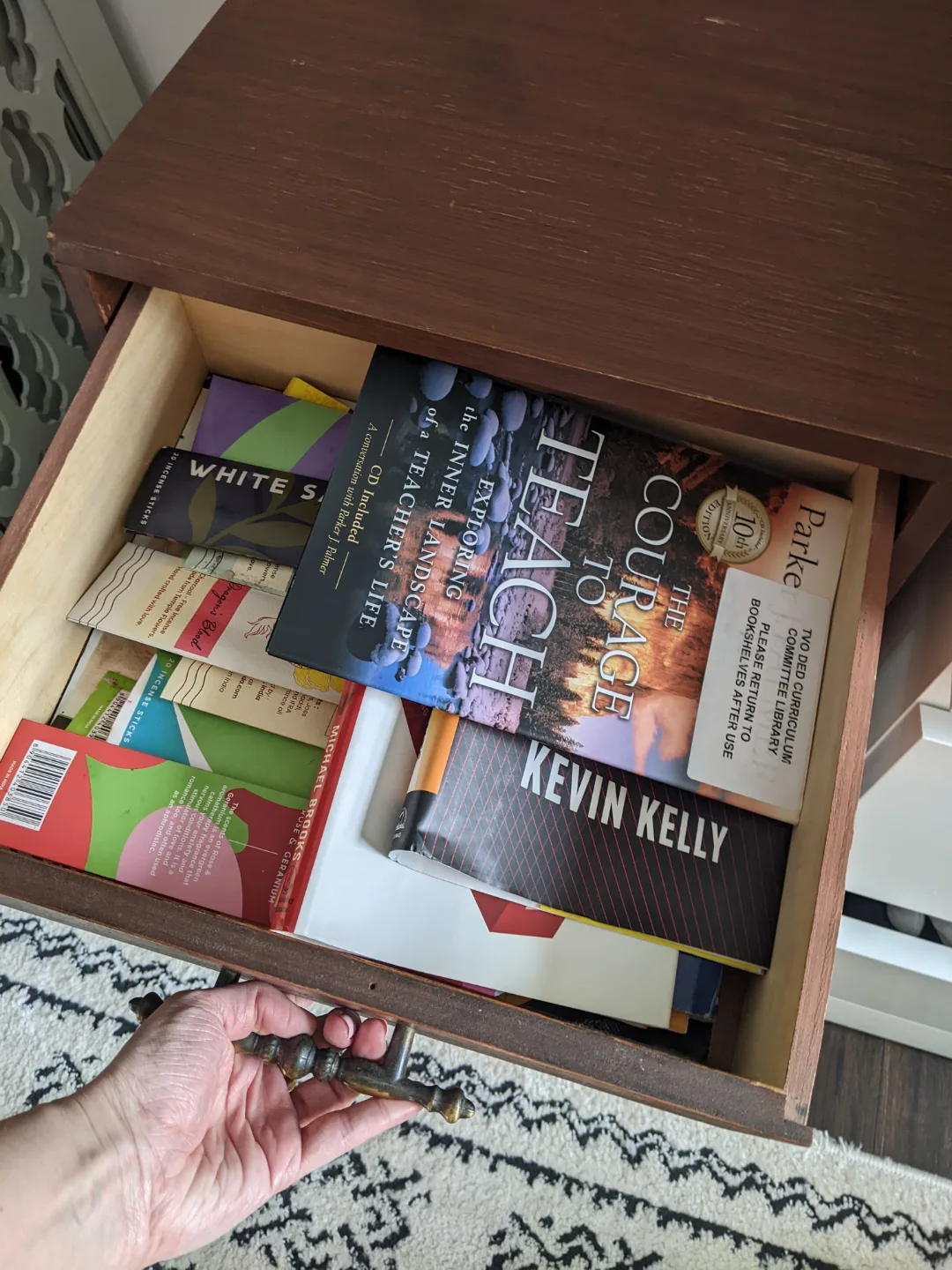 Solid wood end table image indicator(2)