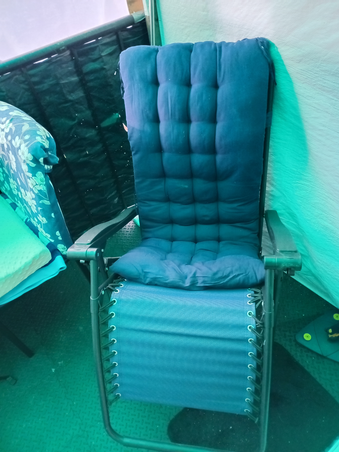 Folding Recliner Chair