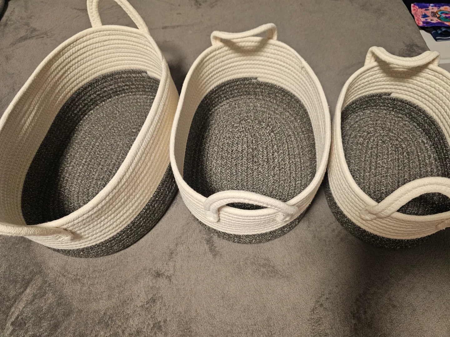 Set of 3 Woven Baskets with Handles image indicator(3)
